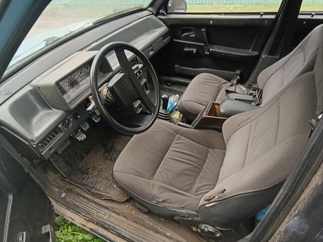 Синий ВАЗ 2109, объемом двигателя 1.3 л и пробегом 150 тыс. км за 642 $, фото 4 на Automoto.ua