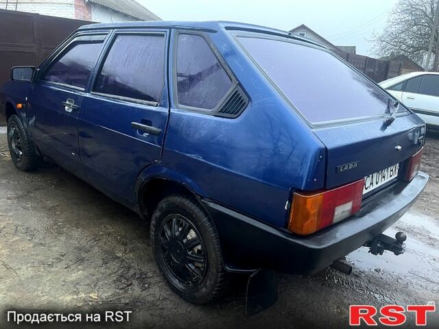 Синий ВАЗ 2109, объемом двигателя 1.5 л и пробегом 200 тыс. км за 950 $, фото 1 на Automoto.ua