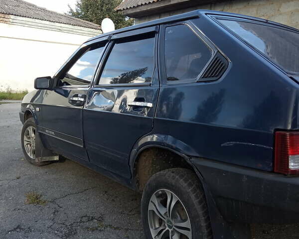 Синий ВАЗ 2109, объемом двигателя 1.3 л и пробегом 248 тыс. км за 1250 $, фото 2 на Automoto.ua