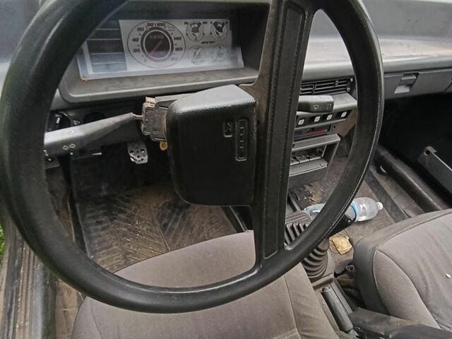 Синий ВАЗ 2109, объемом двигателя 1.3 л и пробегом 150 тыс. км за 642 $, фото 5 на Automoto.ua