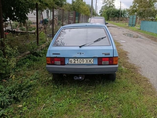 Синий ВАЗ 2109, объемом двигателя 1.3 л и пробегом 150 тыс. км за 642 $, фото 2 на Automoto.ua