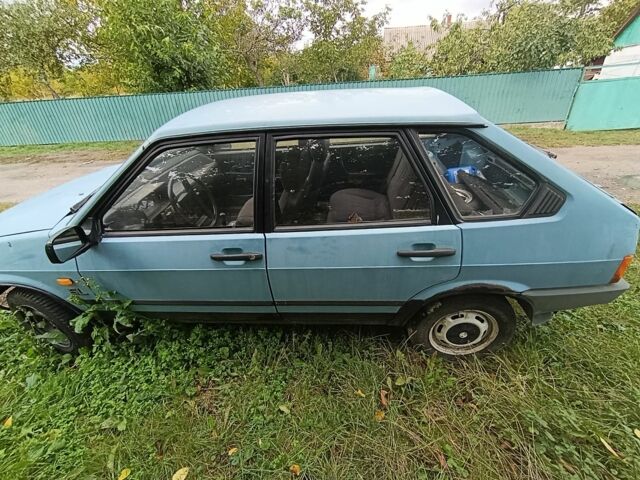 Синий ВАЗ 2109, объемом двигателя 1.3 л и пробегом 150 тыс. км за 642 $, фото 3 на Automoto.ua