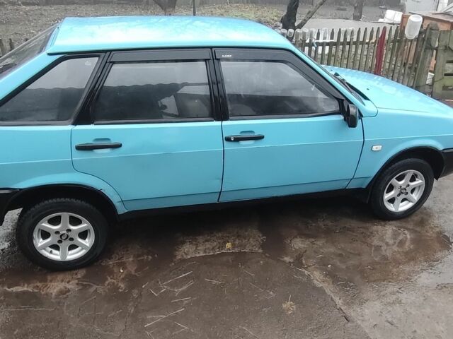 Синий ВАЗ 2109, объемом двигателя 1.3 л и пробегом 82 тыс. км за 1200 $, фото 4 на Automoto.ua