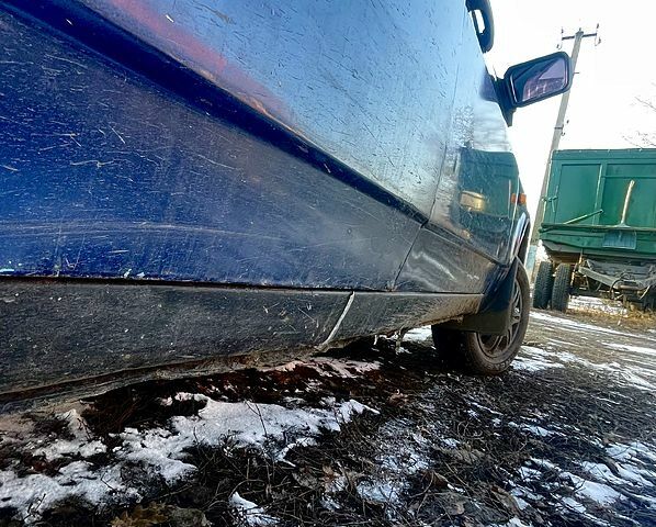 Синий ВАЗ 2109, объемом двигателя 1.5 л и пробегом 200 тыс. км за 950 $, фото 8 на Automoto.ua