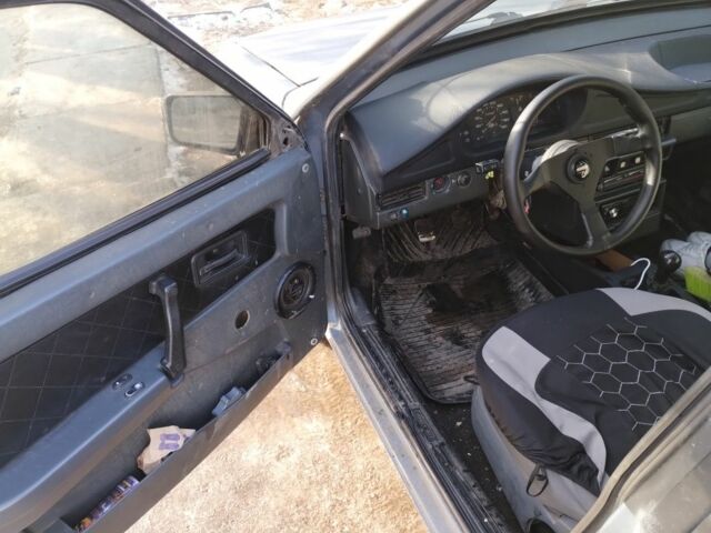 Синий ВАЗ 2109, объемом двигателя 1.5 л и пробегом 222 тыс. км за 651 $, фото 4 на Automoto.ua