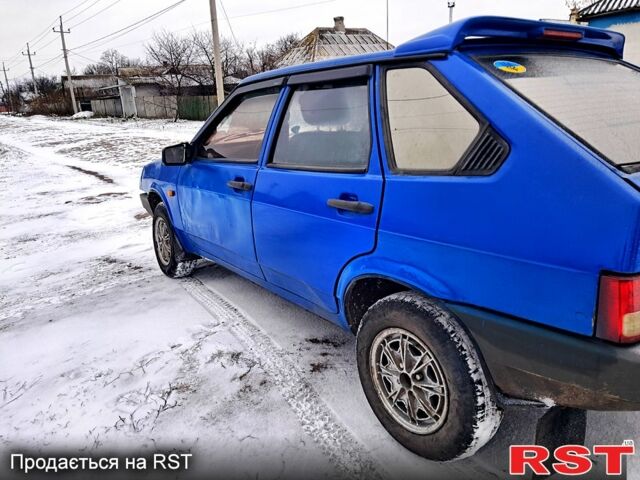 Синий ВАЗ 2109, объемом двигателя 1.5 л и пробегом 0 тыс. км за 900 $, фото 3 на Automoto.ua
