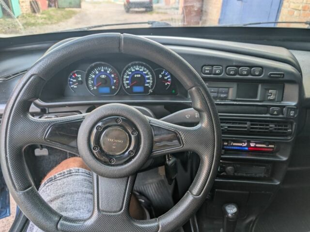 Синий ВАЗ 2109, объемом двигателя 1.5 л и пробегом 150 тыс. км за 4000 $, фото 6 на Automoto.ua