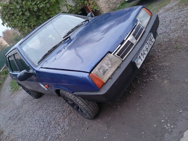 Синий ВАЗ 2109, объемом двигателя 1.5 л и пробегом 111 тыс. км за 850 $, фото 5 на Automoto.ua