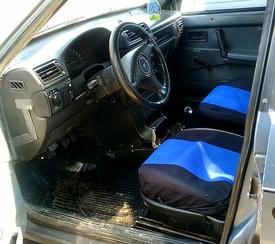Синий ВАЗ 2109, объемом двигателя 1.5 л и пробегом 0 тыс. км за 1100 $, фото 3 на Automoto.ua