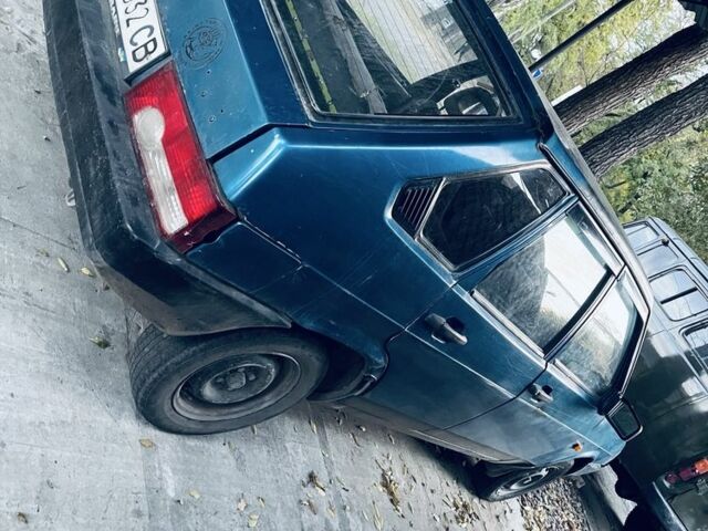 Синий ВАЗ 2109, объемом двигателя 1.5 л и пробегом 133 тыс. км за 450 $, фото 1 на Automoto.ua