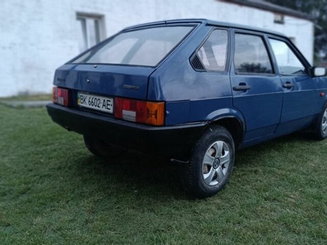 Синий ВАЗ 2109, объемом двигателя 1.5 л и пробегом 200 тыс. км за 533 $, фото 4 на Automoto.ua