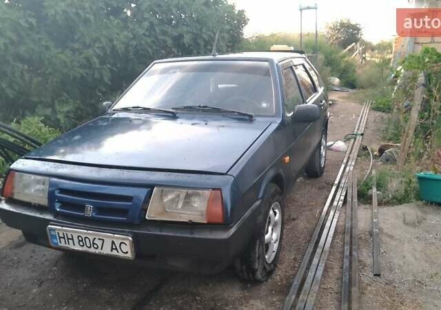 Синий ВАЗ 2109, объемом двигателя 1.5 л и пробегом 555 тыс. км за 1210 $, фото 4 на Automoto.ua