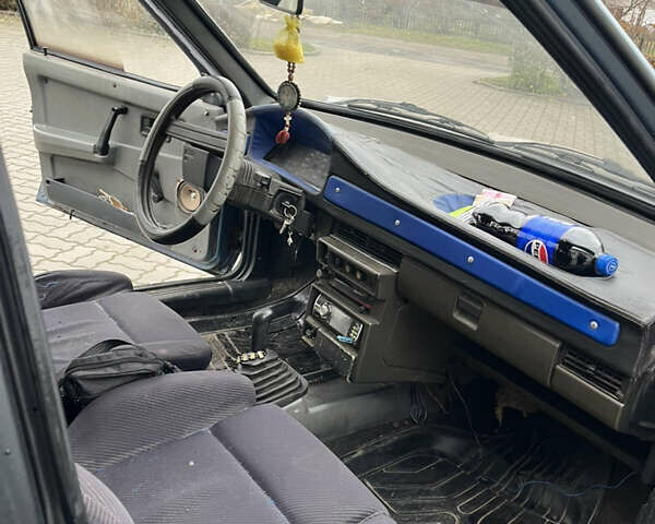 Синий ВАЗ 2109, объемом двигателя 1.3 л и пробегом 200 тыс. км за 730 $, фото 3 на Automoto.ua