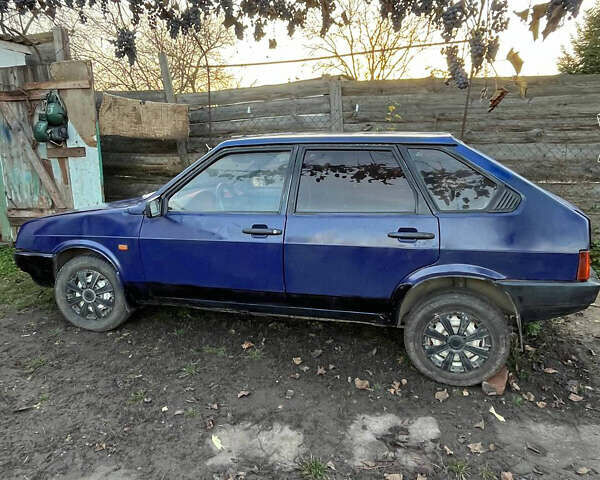 Синий ВАЗ 2109, объемом двигателя 1.3 л и пробегом 100 тыс. км за 807 $, фото 4 на Automoto.ua