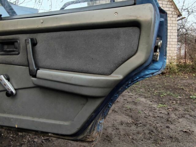 Синий ВАЗ 2109, объемом двигателя 1.3 л и пробегом 104 тыс. км за 591 $, фото 4 на Automoto.ua