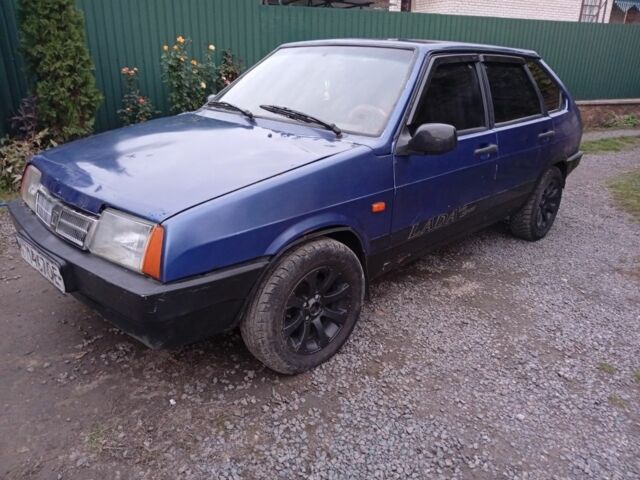 Синий ВАЗ 2109, объемом двигателя 1.5 л и пробегом 111 тыс. км за 850 $, фото 3 на Automoto.ua