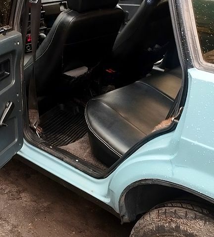 Синий ВАЗ 2109, объемом двигателя 1.5 л и пробегом 235 тыс. км за 1200 $, фото 3 на Automoto.ua