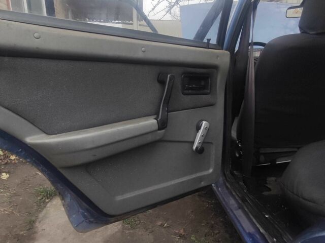 Синий ВАЗ 2109, объемом двигателя 1.3 л и пробегом 104 тыс. км за 591 $, фото 7 на Automoto.ua