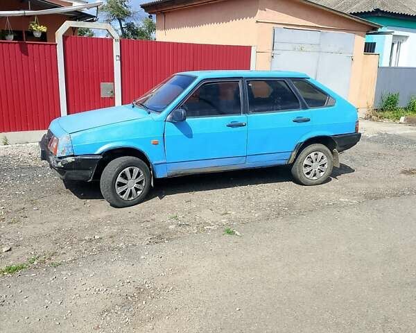 Синий ВАЗ 2109, объемом двигателя 1.5 л и пробегом 35 тыс. км за 900 $, фото 2 на Automoto.ua