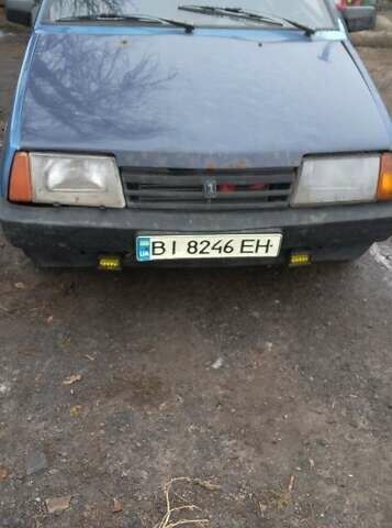 Синий ВАЗ 2109, объемом двигателя 1.3 л и пробегом 360 тыс. км за 619 $, фото 4 на Automoto.ua