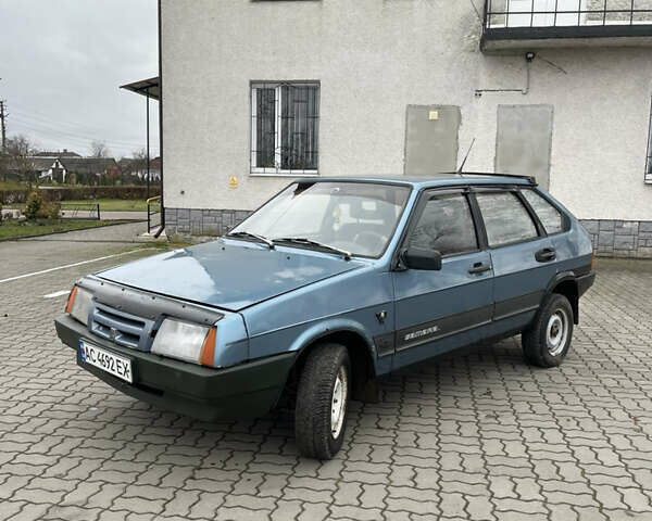 Синий ВАЗ 2109, объемом двигателя 1.3 л и пробегом 200 тыс. км за 730 $, фото 2 на Automoto.ua