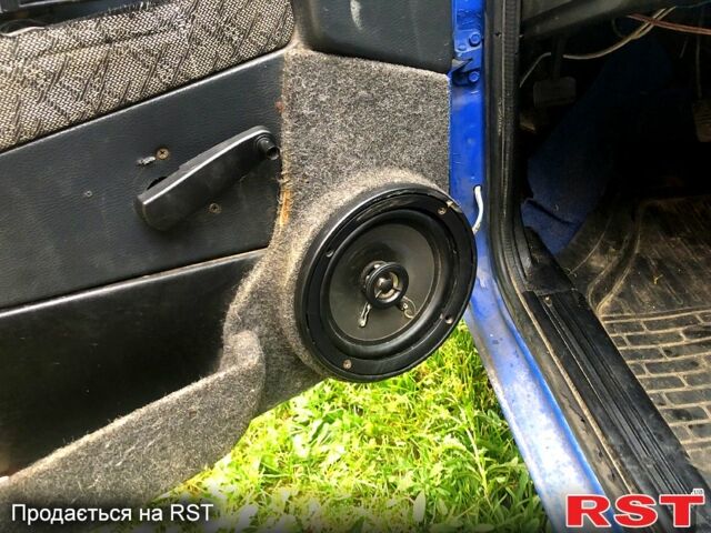 Синий ВАЗ 2109, объемом двигателя 1.5 л и пробегом 75 тыс. км за 400 $, фото 10 на Automoto.ua