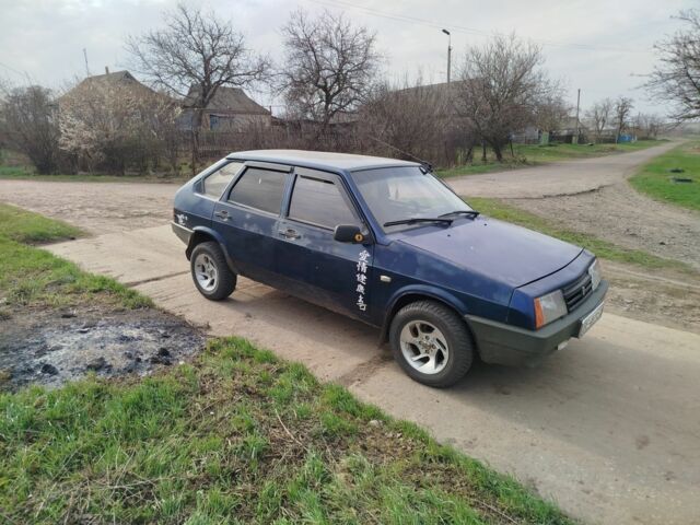 Синий ВАЗ 2109, объемом двигателя 1.3 л и пробегом 30 тыс. км за 1088 $, фото 2 на Automoto.ua