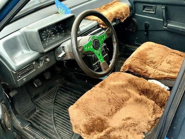 Синий ВАЗ 2109, объемом двигателя 1.5 л и пробегом 0 тыс. км за 800 $, фото 4 на Automoto.ua