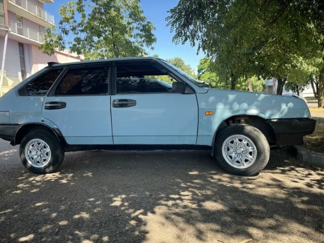 Синій ВАЗ 2109, об'ємом двигуна 1.5 л та пробігом 40 тис. км за 1100 $, фото 2 на Automoto.ua