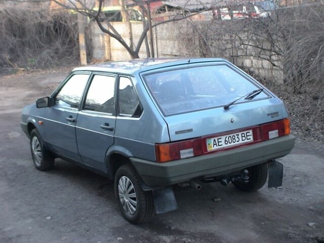 Синий ВАЗ 2109, объемом двигателя 1.5 л и пробегом 197 тыс. км за 1100 $, фото 4 на Automoto.ua