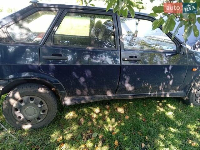 Синий ВАЗ 2109, объемом двигателя 1.29 л и пробегом 90 тыс. км за 900 $, фото 6 на Automoto.ua