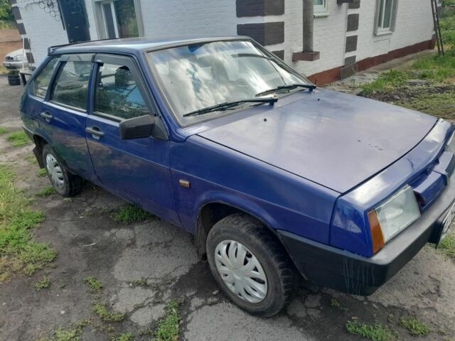 Синий ВАЗ 2109, объемом двигателя 1.5 л и пробегом 777 тыс. км за 1300 $, фото 3 на Automoto.ua
