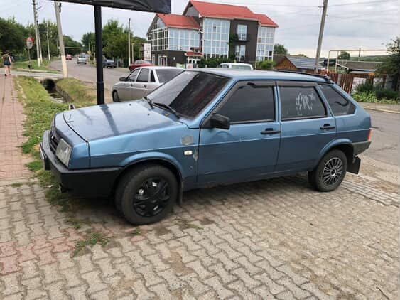 Синий ВАЗ 2109, объемом двигателя 0 л и пробегом 300 тыс. км за 1300 $, фото 2 на Automoto.ua