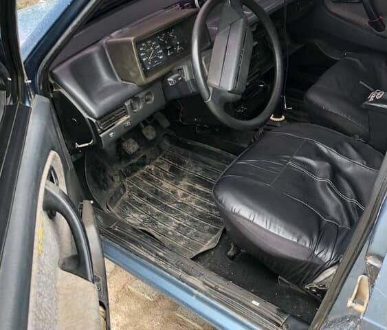 Синий ВАЗ 2109, объемом двигателя 0 л и пробегом 300 тыс. км за 1300 $, фото 6 на Automoto.ua
