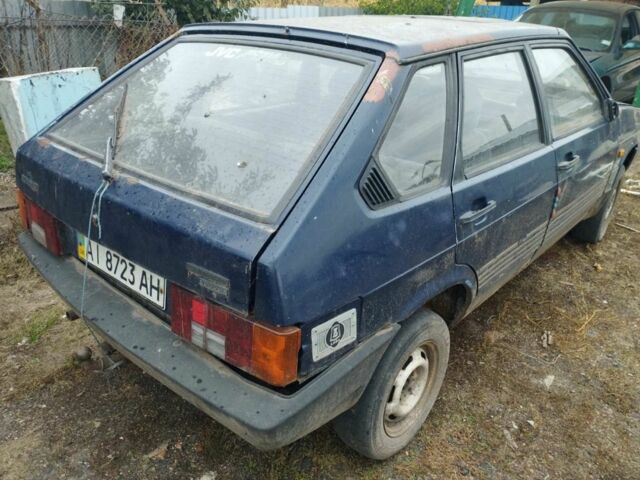 Синий ВАЗ 2109, объемом двигателя 1.8 л и пробегом 120 тыс. км за 290 $, фото 2 на Automoto.ua