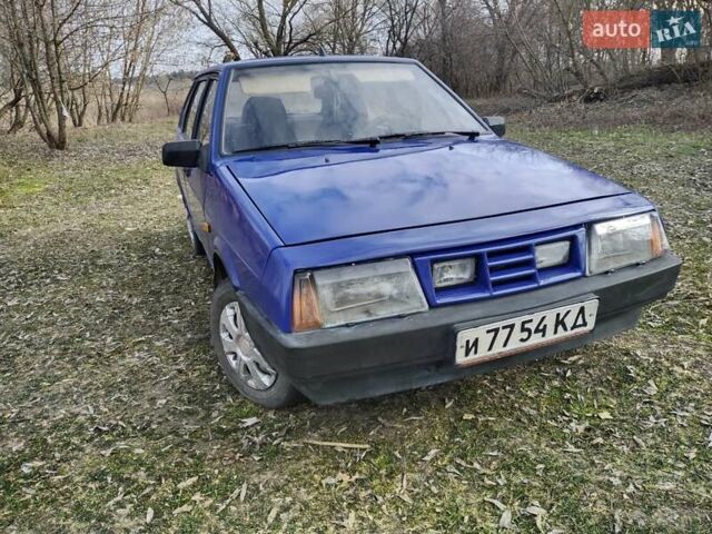 Синий ВАЗ 2109, объемом двигателя 0 л и пробегом 999 тыс. км за 849 $, фото 1 на Automoto.ua