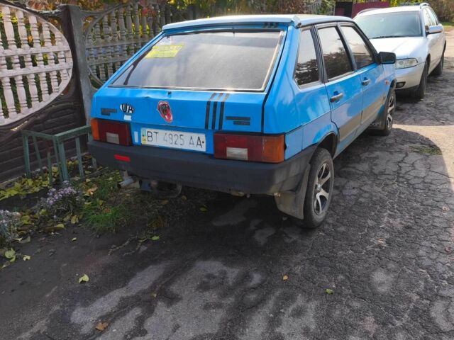 Синий ВАЗ 2109, объемом двигателя 1.5 л и пробегом 70 тыс. км за 1188 $, фото 2 на Automoto.ua
