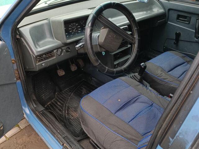 Синій ВАЗ 2109, об'ємом двигуна 1.3 л та пробігом 64 тис. км за 1400 $, фото 4 на Automoto.ua