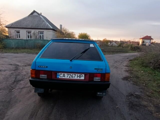 Синий ВАЗ 2109, объемом двигателя 2 л и пробегом 111 тыс. км за 950 $, фото 5 на Automoto.ua