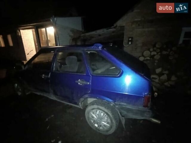 Синій ВАЗ 2109, об'ємом двигуна 1.5 л та пробігом 345 тис. км за 1150 $, фото 7 на Automoto.ua