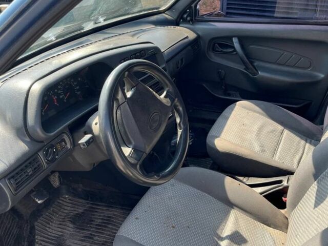 Синий ВАЗ 2109, объемом двигателя 1.3 л и пробегом 197 тыс. км за 1700 $, фото 4 на Automoto.ua