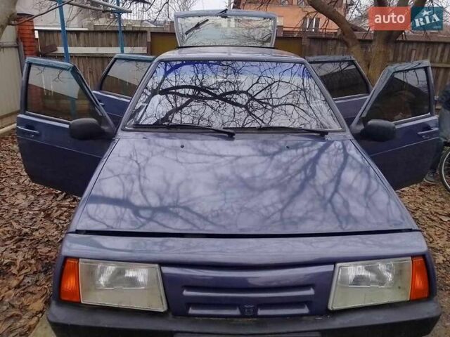 Синий ВАЗ 2109, объемом двигателя 1.1 л и пробегом 100 тыс. км за 1157 $, фото 4 на Automoto.ua