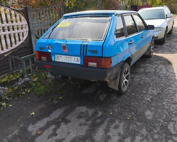 Синий ВАЗ 2109, объемом двигателя 1.5 л и пробегом 70 тыс. км за 1188 $, фото 1 на Automoto.ua