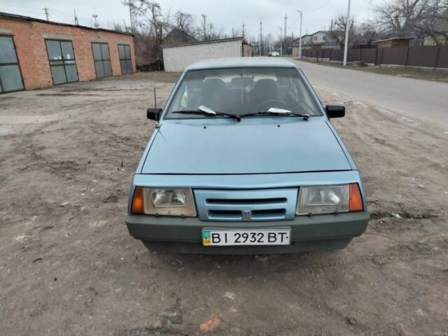 Синий ВАЗ 2109, объемом двигателя 1.1 л и пробегом 200 тыс. км за 1100 $, фото 1 на Automoto.ua