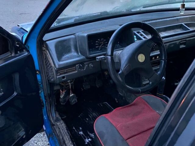Синий ВАЗ 2109, объемом двигателя 1.5 л и пробегом 200 тыс. км за 472 $, фото 2 на Automoto.ua