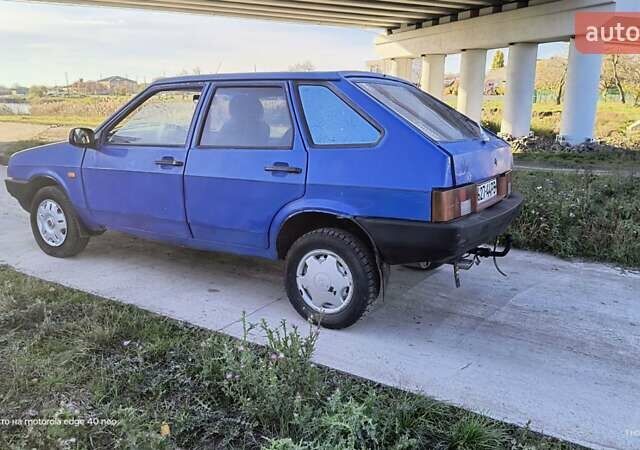 Синий ВАЗ 2109, объемом двигателя 1.5 л и пробегом 222 тыс. км за 850 $, фото 4 на Automoto.ua