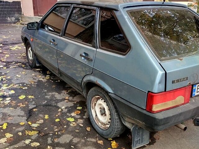 Синий ВАЗ 2109, объемом двигателя 1.5 л и пробегом 200 тыс. км за 750 $, фото 1 на Automoto.ua