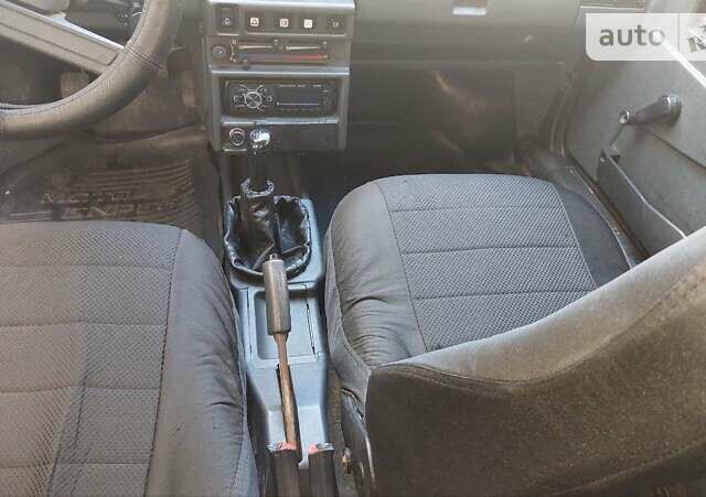 Синий ВАЗ 2109, объемом двигателя 1.1 л и пробегом 27 тыс. км за 2000 $, фото 17 на Automoto.ua