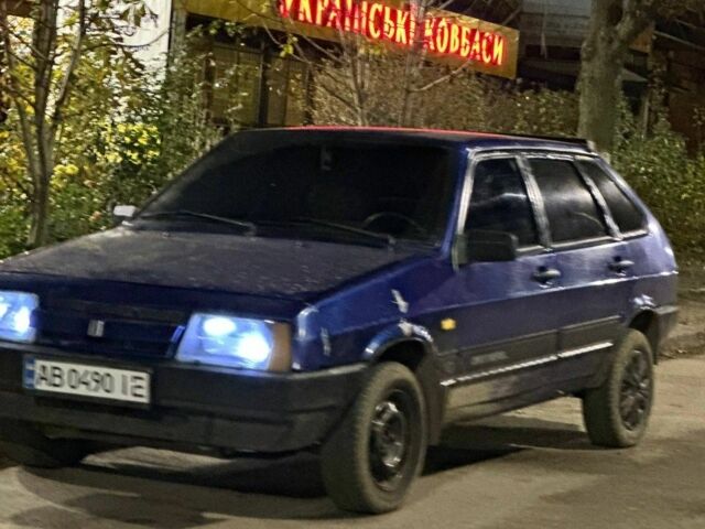 Синий ВАЗ 2109, объемом двигателя 1.5 л и пробегом 99 тыс. км за 1250 $, фото 4 на Automoto.ua