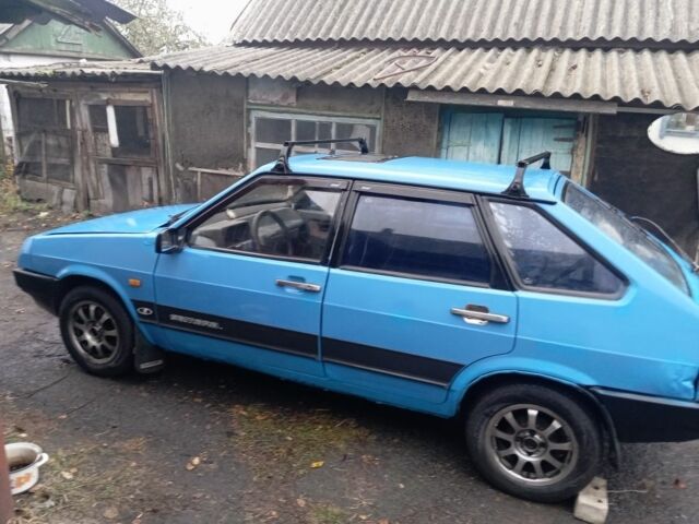 Синий ВАЗ 2109, объемом двигателя 1 л и пробегом 60 тыс. км за 714 $, фото 5 на Automoto.ua